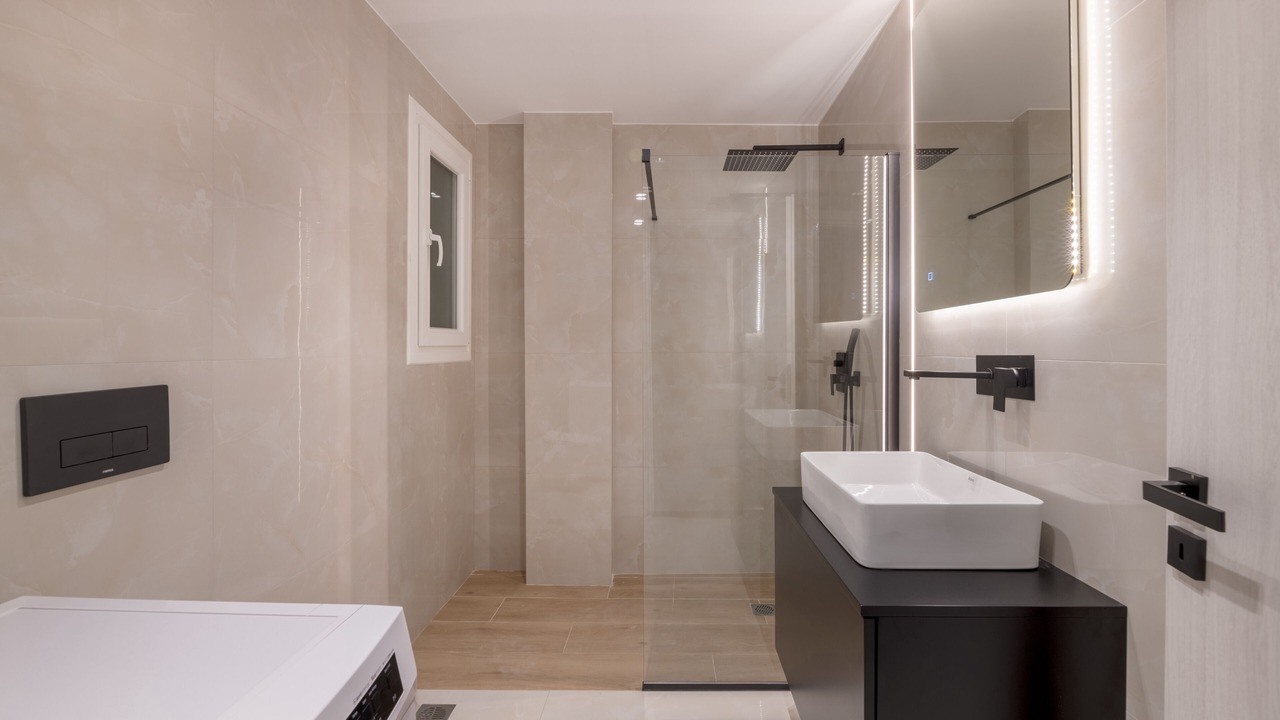 Photo of Bathroom in Ilisia