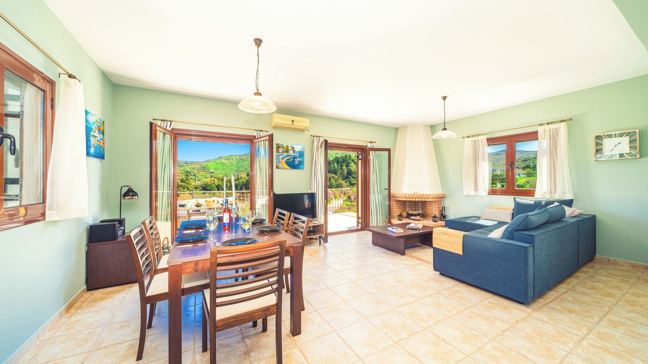 Photo of Livingroom in Eleios-Pronnoi