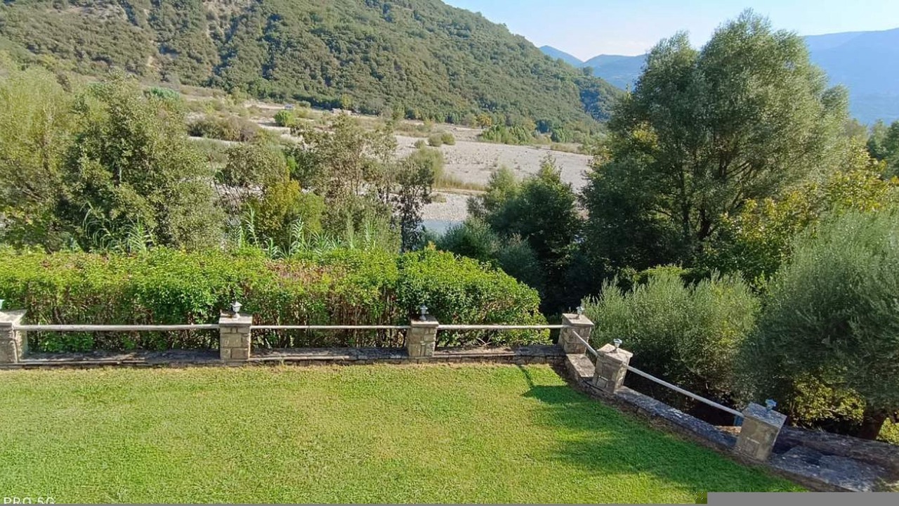 Photo of Outdoor in Gefira Mpania