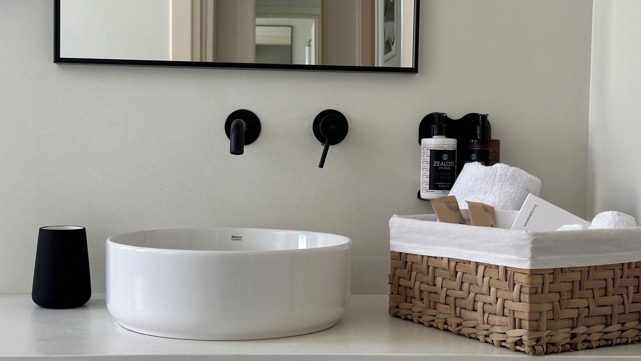 Photo of Bathroom in Adamas