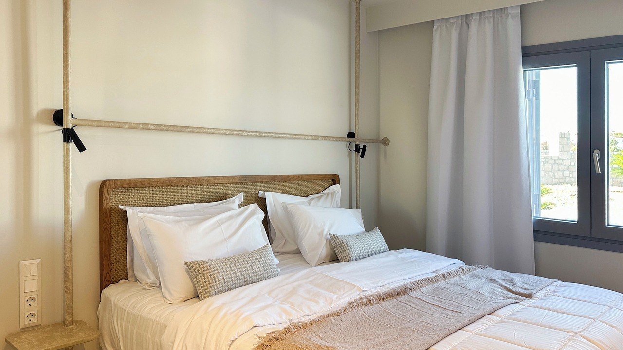Photo of Bedroom in Adamas