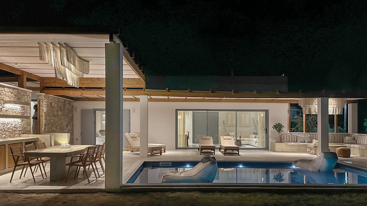 Photo of Patio Balcony in Adamas