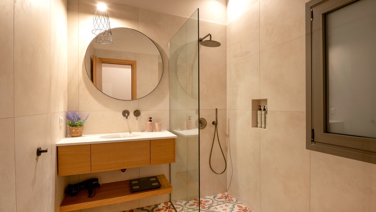 Photo of Bathroom in Kouramades