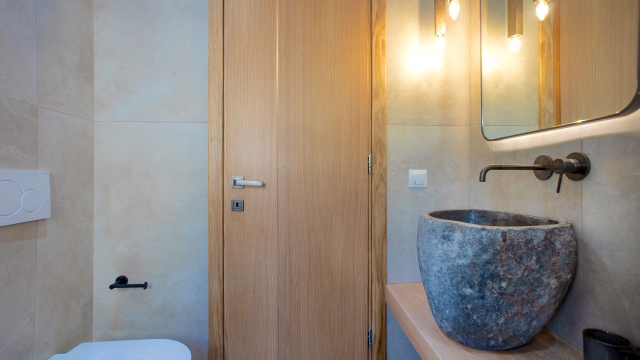 Photo of Bathroom in Kouramades