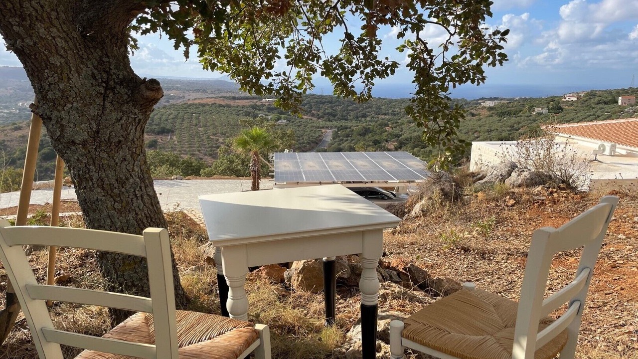 Photo of Outdoor in Monopari