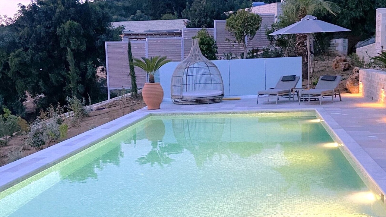 Photo of Outdoor in Monopari