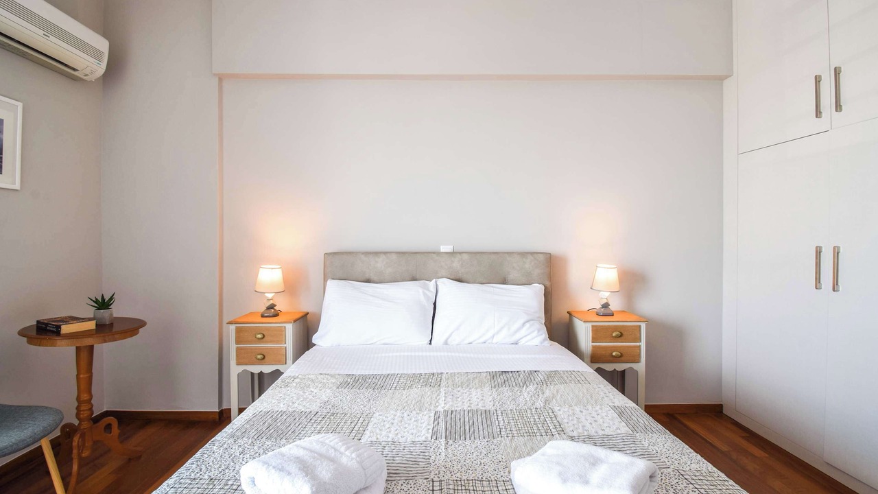 Photo of Bedroom in Alimos