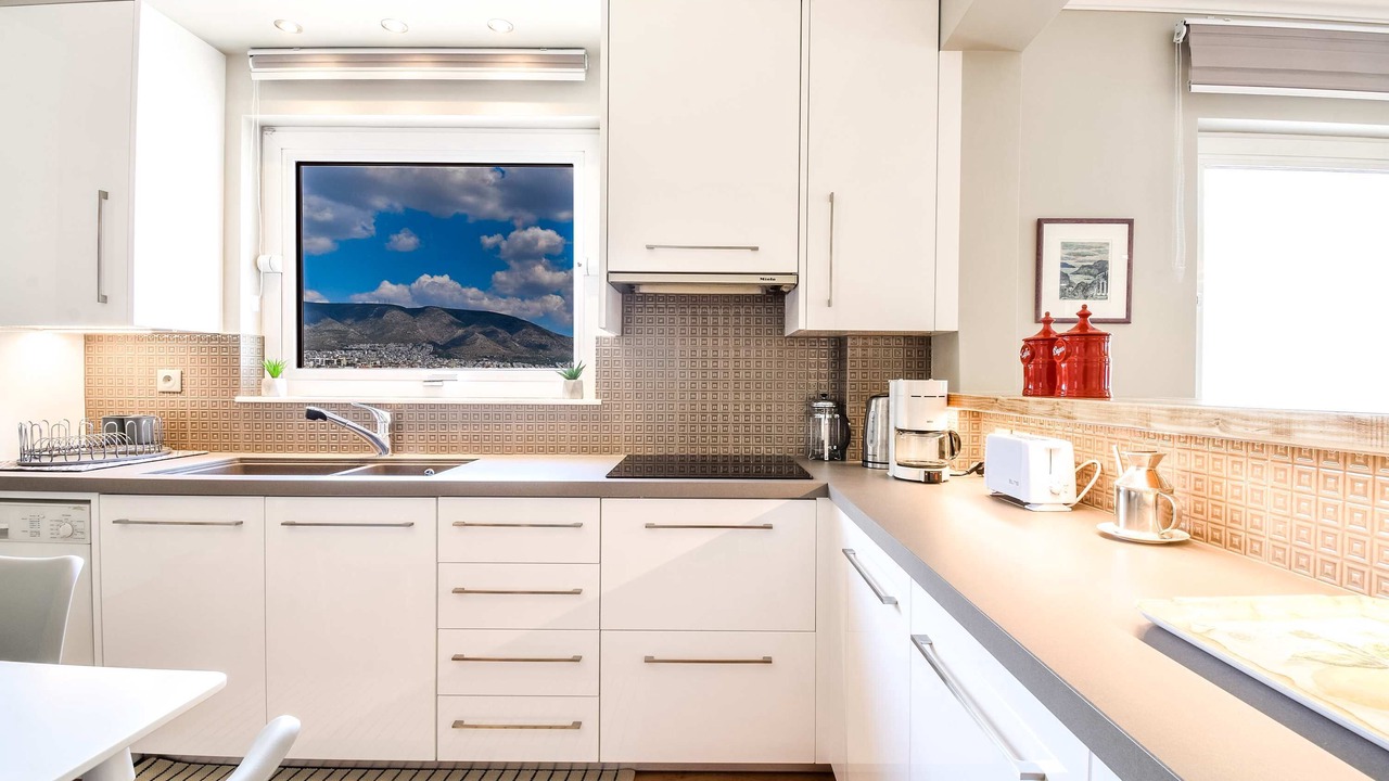 Photo of Kitchen in Alimos