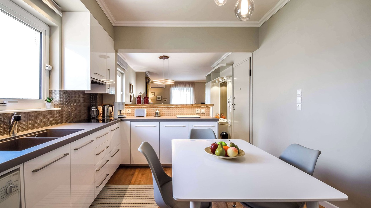 Photo of Kitchen in Alimos