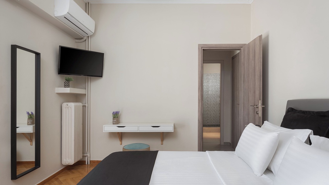 Photo of Bedroom in Ampelokipoi