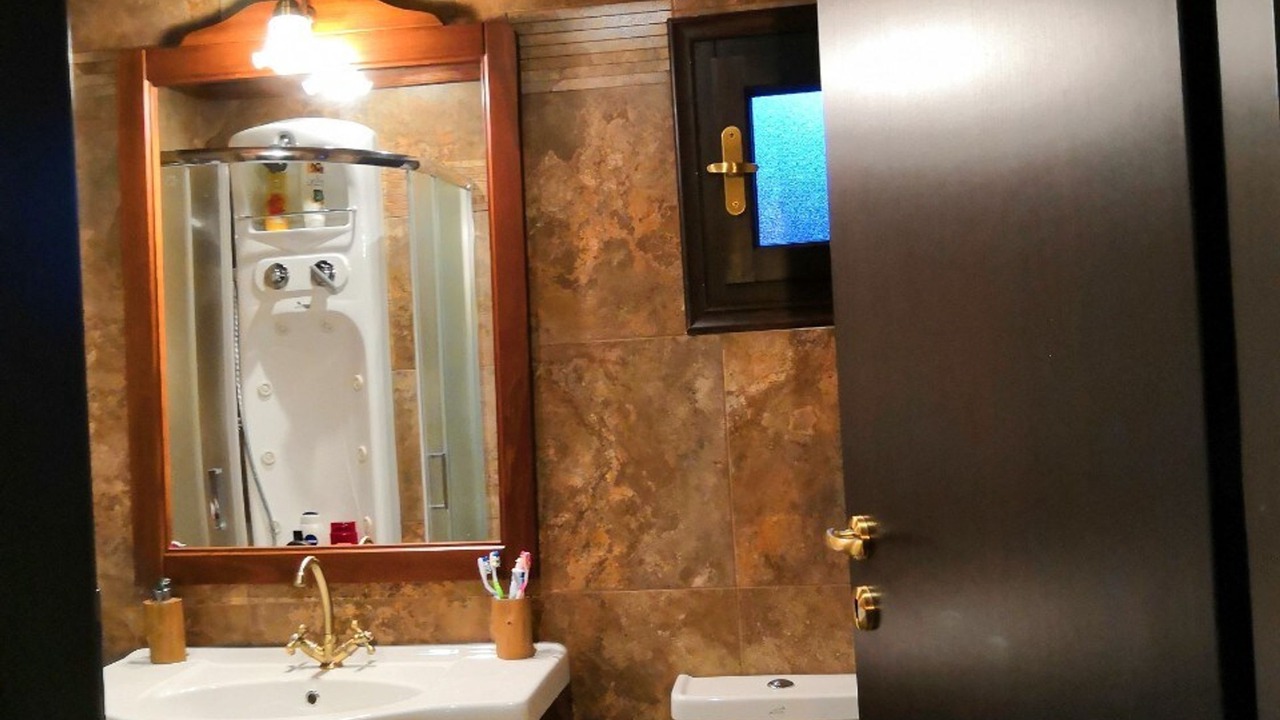 Photo of Bathroom in Afissos