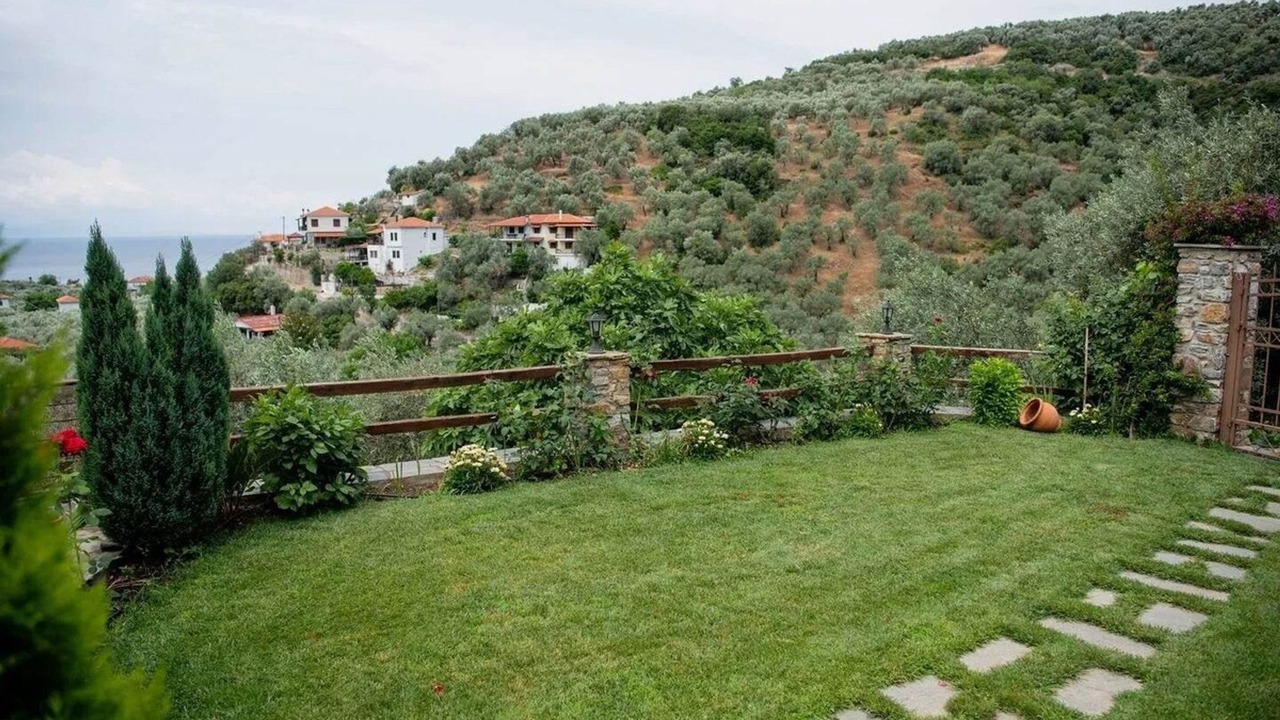 Photo of Outdoor in Afissos