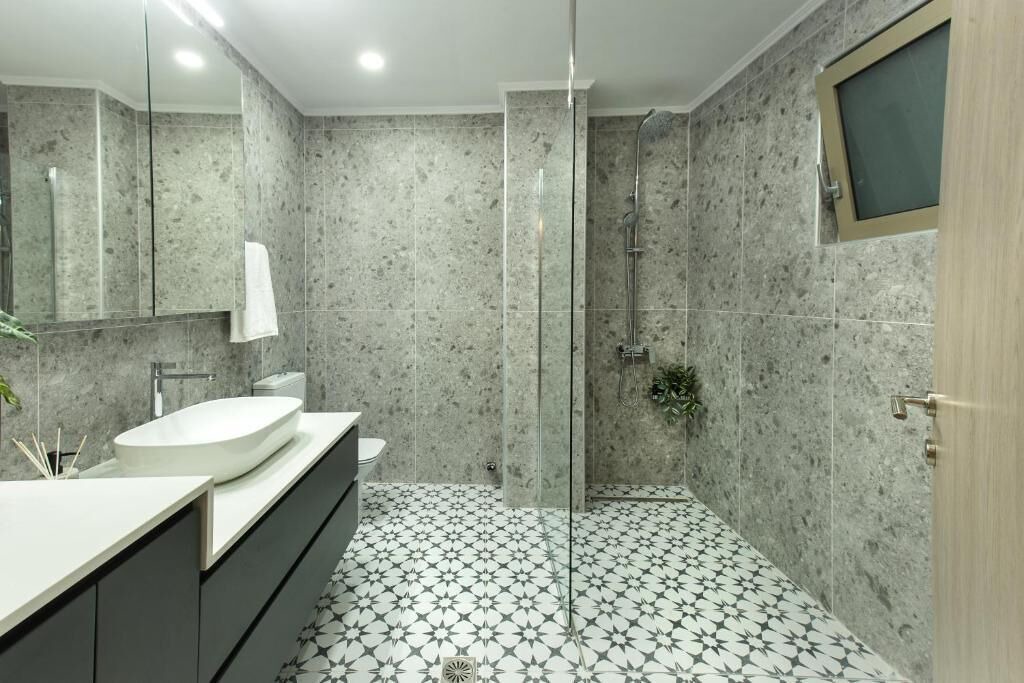 Photo of Bathroom in Platanos