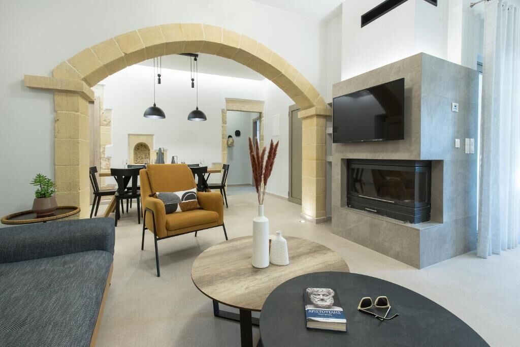 Photo of Livingroom in Platanos