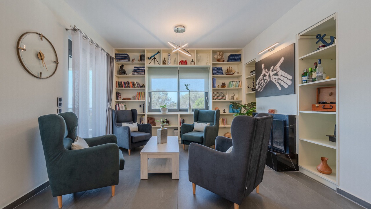 Photo of Livingroom in Xiro Chorio