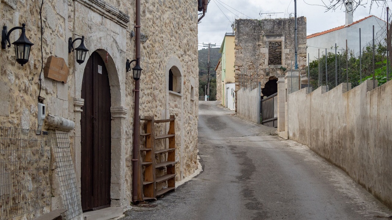 Photo of Others in Gerani