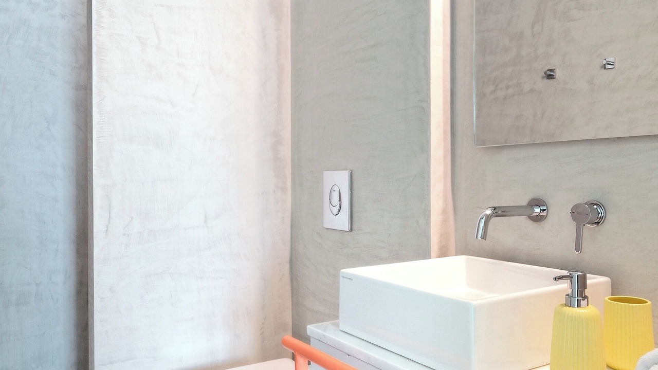 Photo of Bathroom in Mets