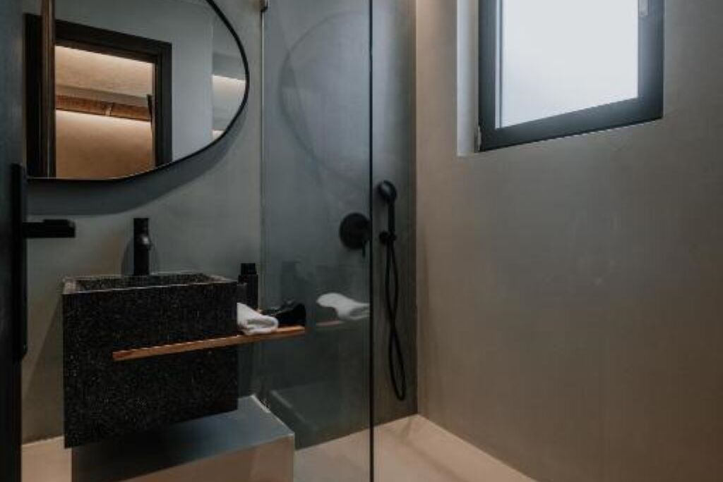 Photo of Bathroom in Plaka