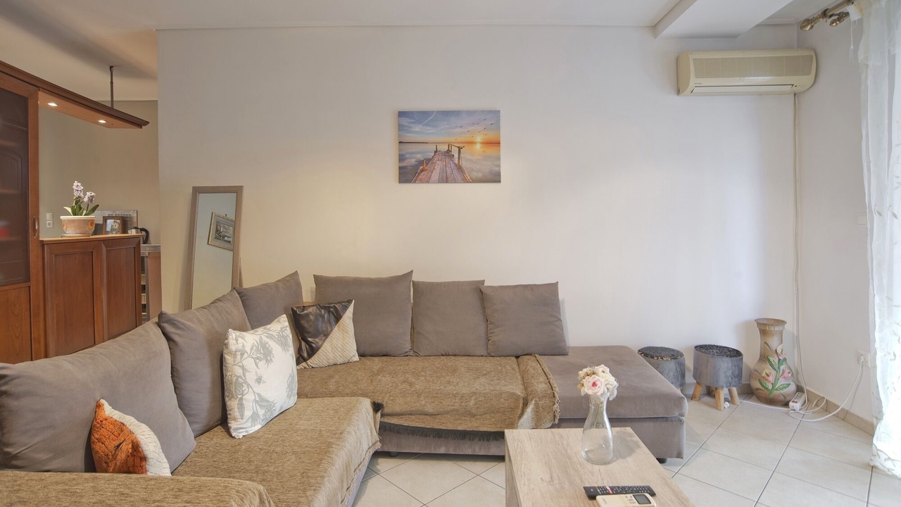 Photo of Livingroom in Peiraiki