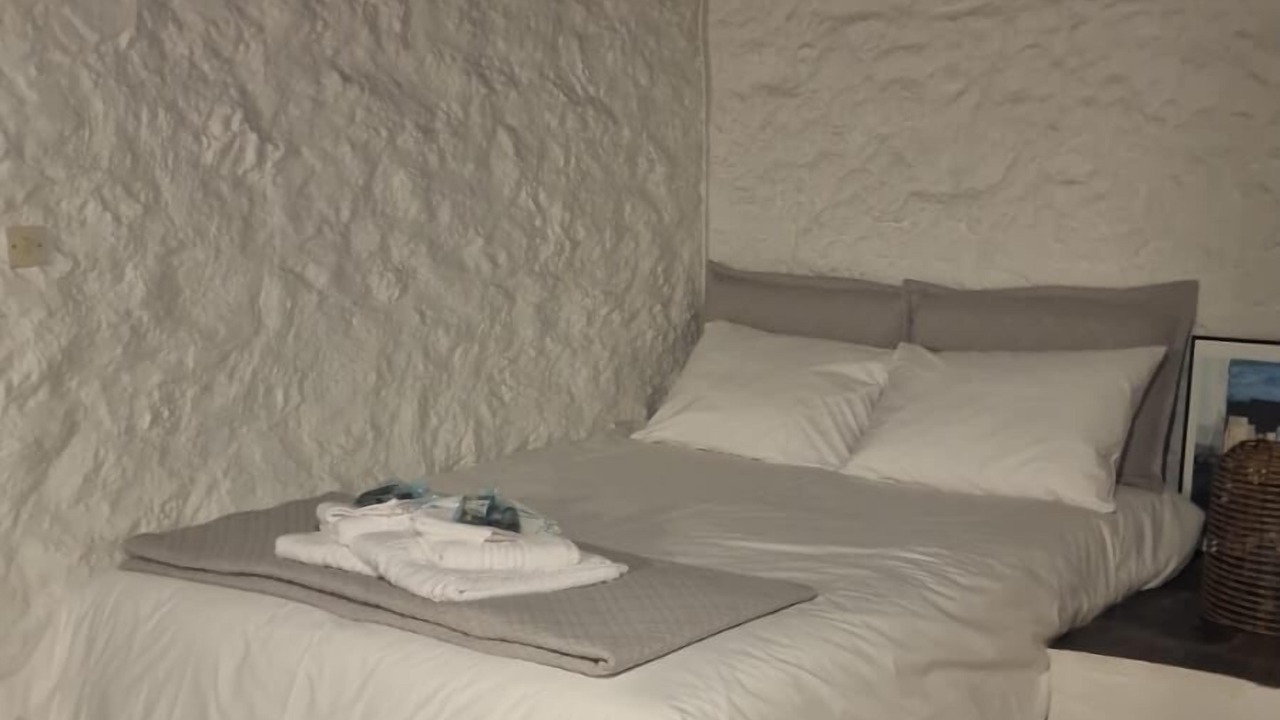 Photo of Bedroom in Diasella