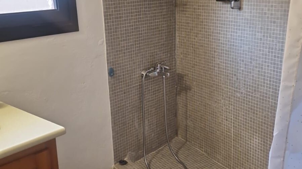 Photo of Bathroom in Diasella