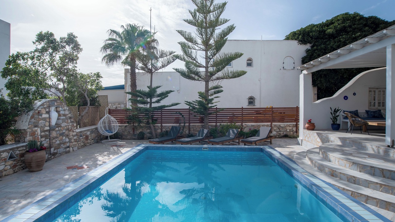 Photo of Outdoor in Aliki