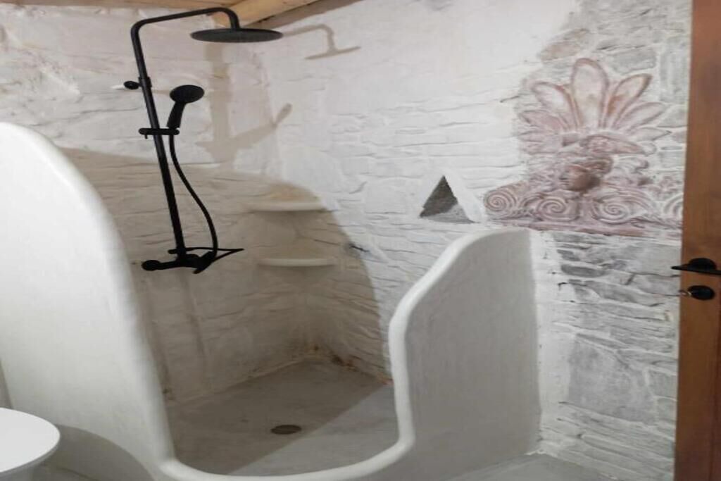 Photo of Bathroom in Kithnos