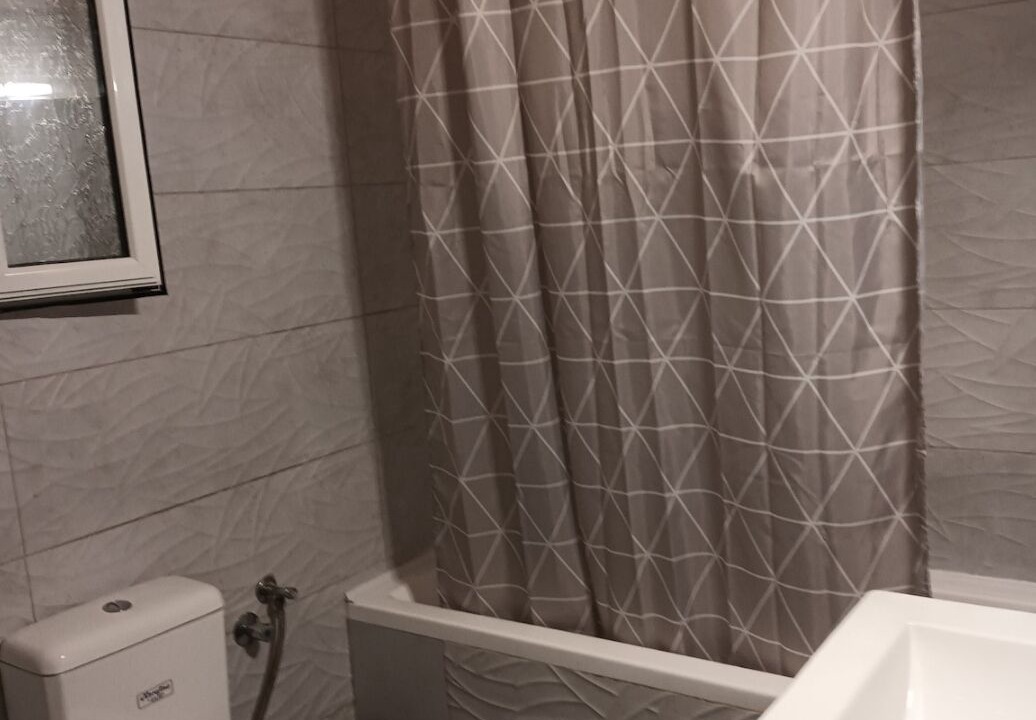 Photo of Bathroom in Pentati