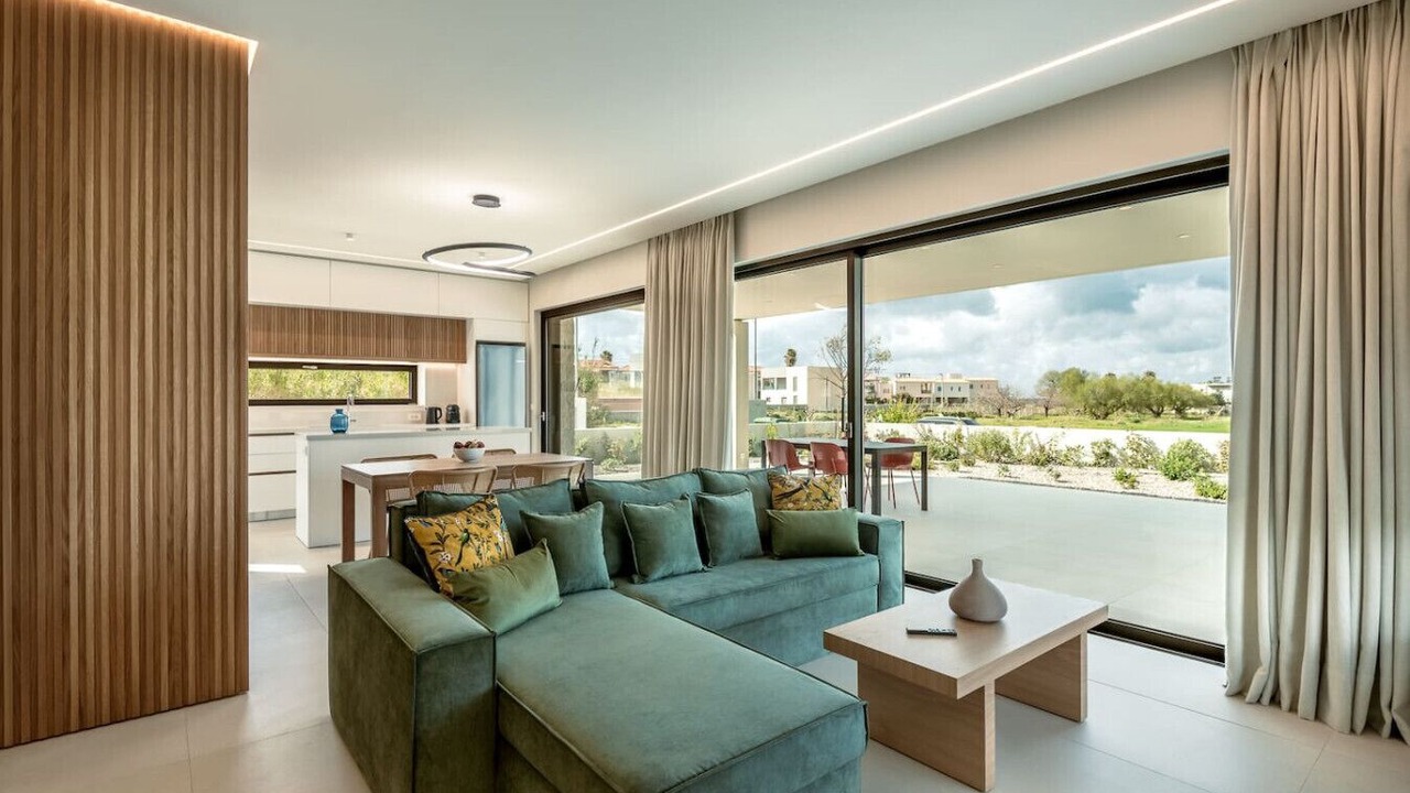 Photo of Livingroom in Pyrgos Psilonerou