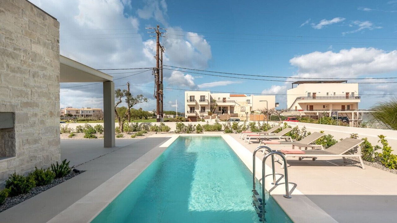 Photo of Outdoor in Pyrgos Psilonerou