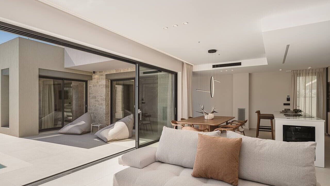 Photo of Livingroom in Pyrgos Psilonerou