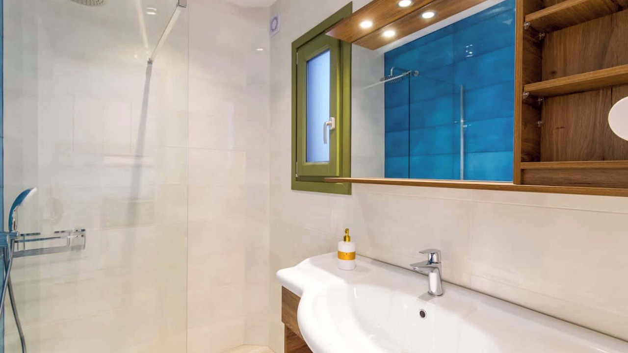 Photo of Bathroom in Ampelas