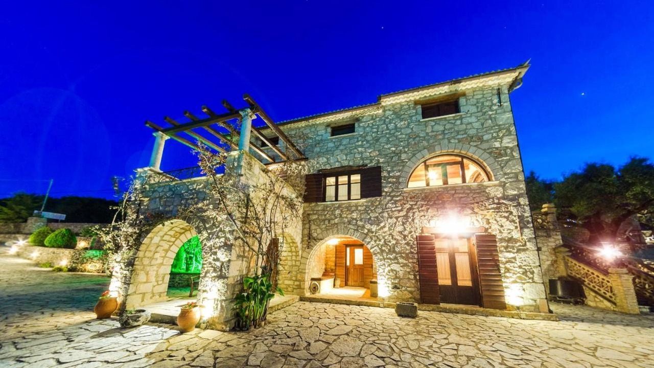 Photo of Outdoor in Skinaria