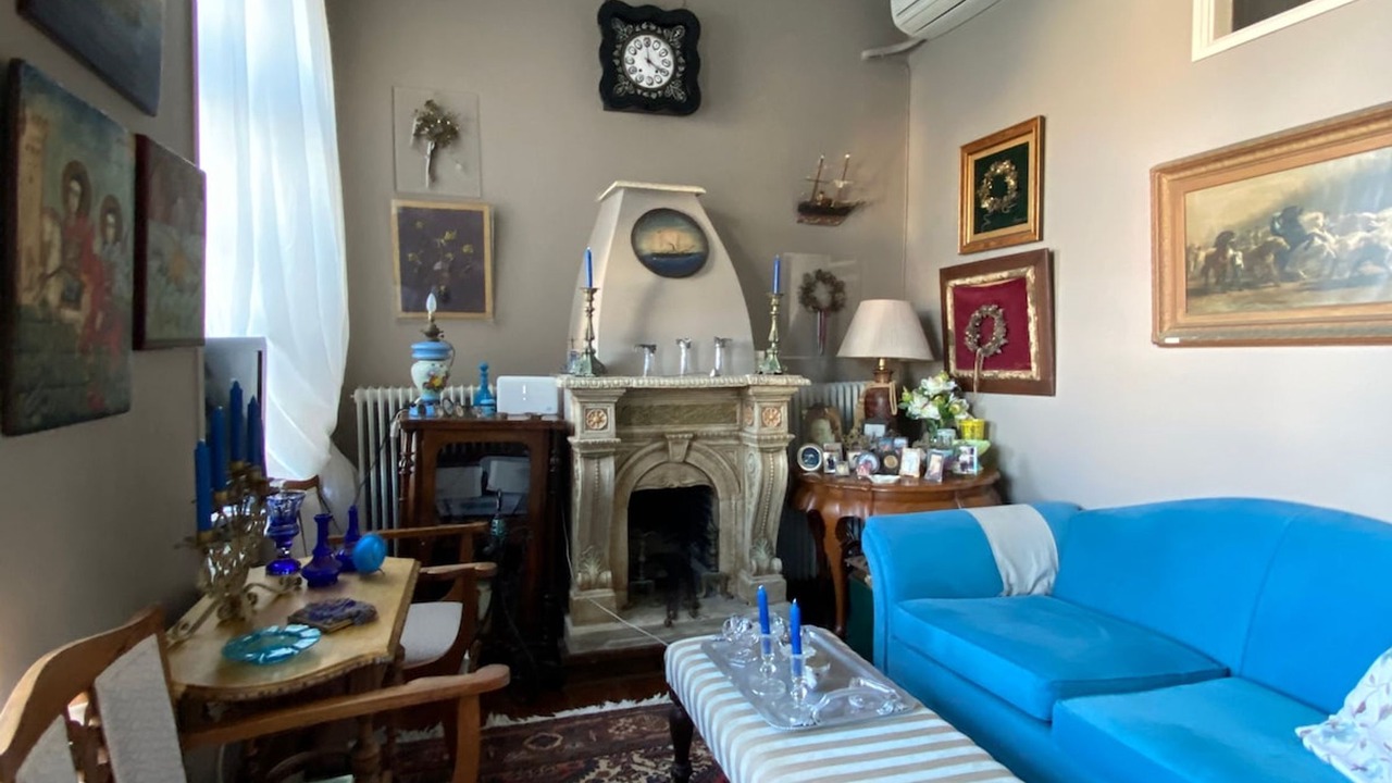 Photo of Livingroom in Ermoupoli