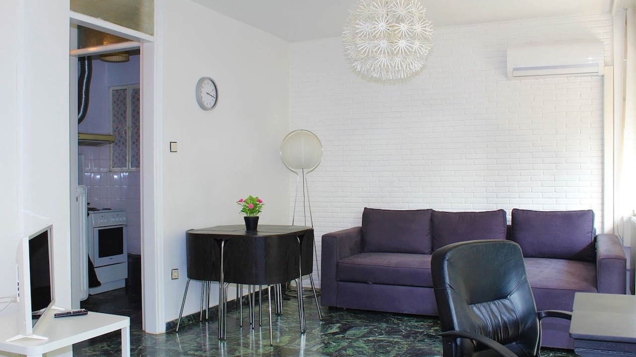 Photo of Livingroom in Ilisia