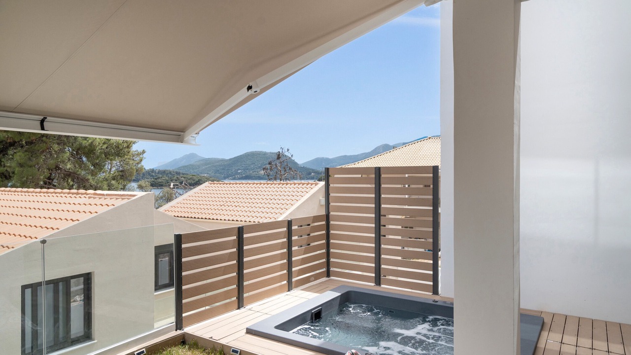 Photo of Patio Balcony in Perigiali