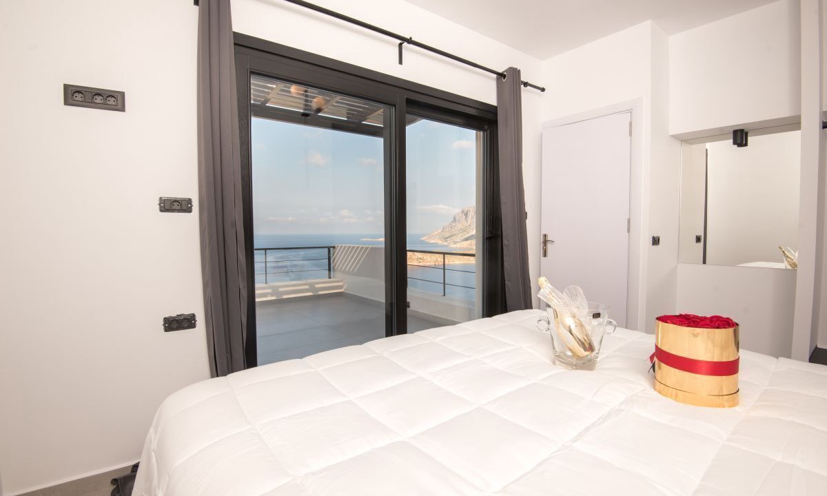 Photo of Bedroom in Kamari