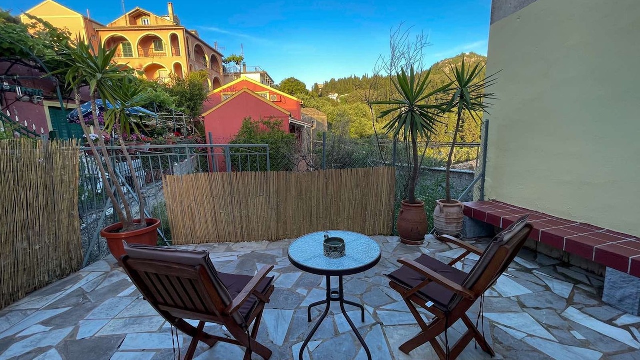 Photo of Patio Balcony in Achilleio