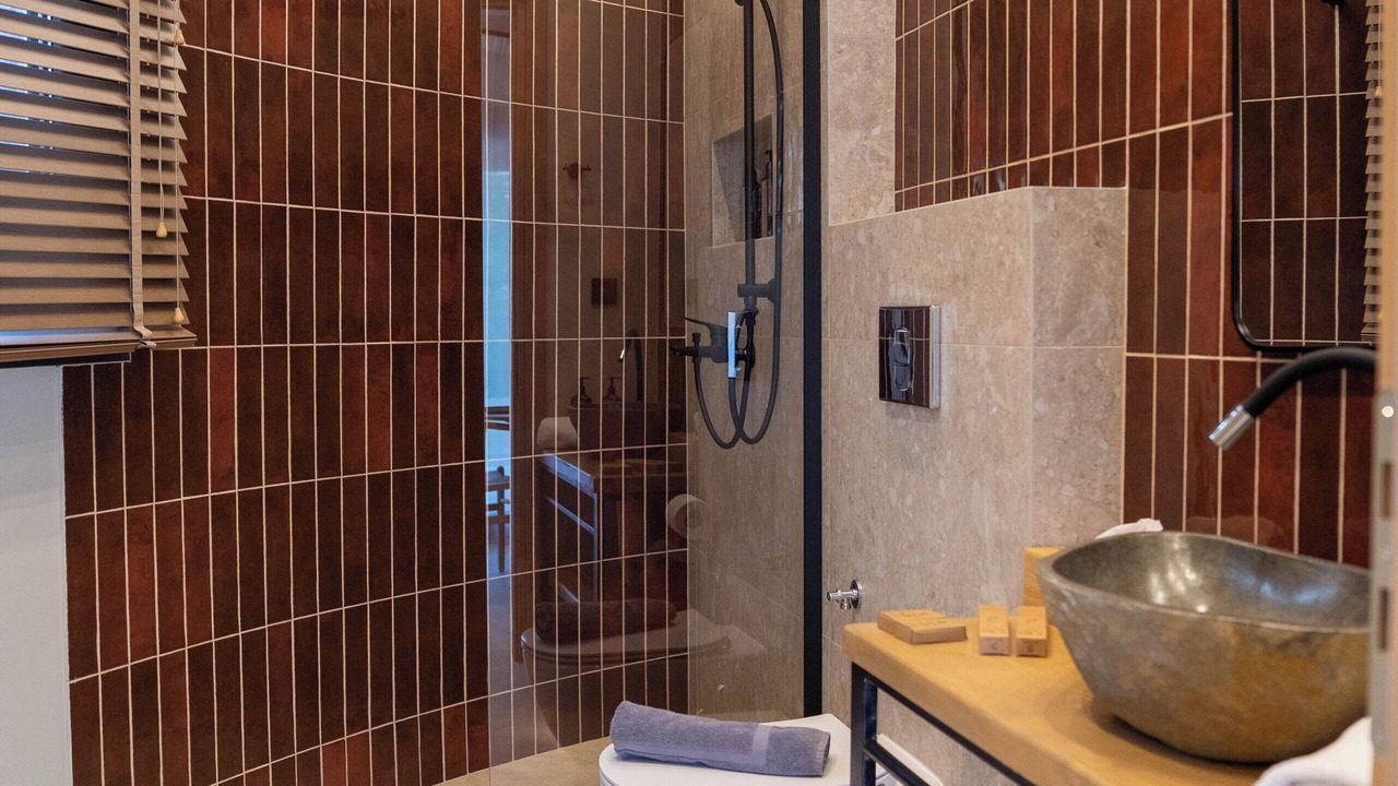 Photo of Bathroom in Anopolis