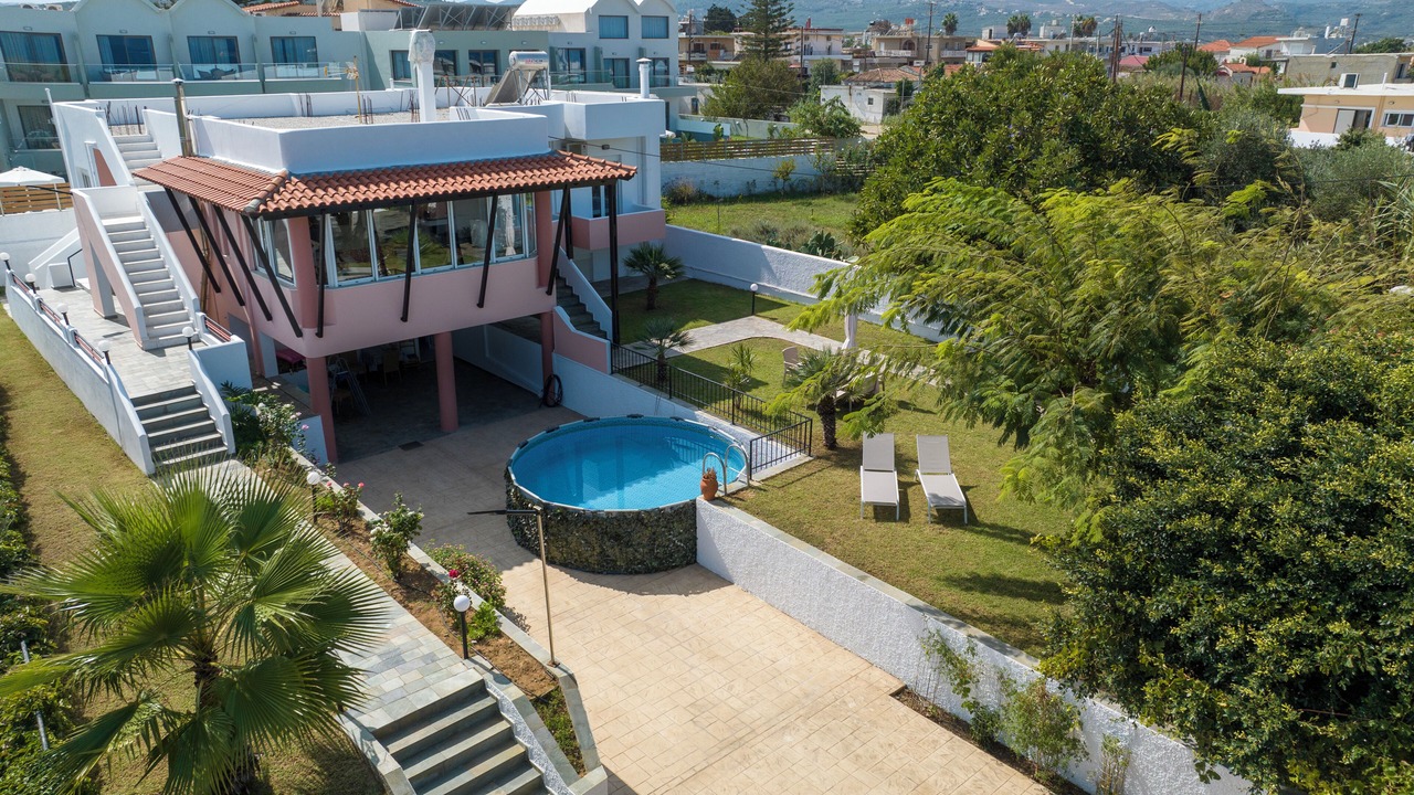Photo of Outdoor in Rapaniana