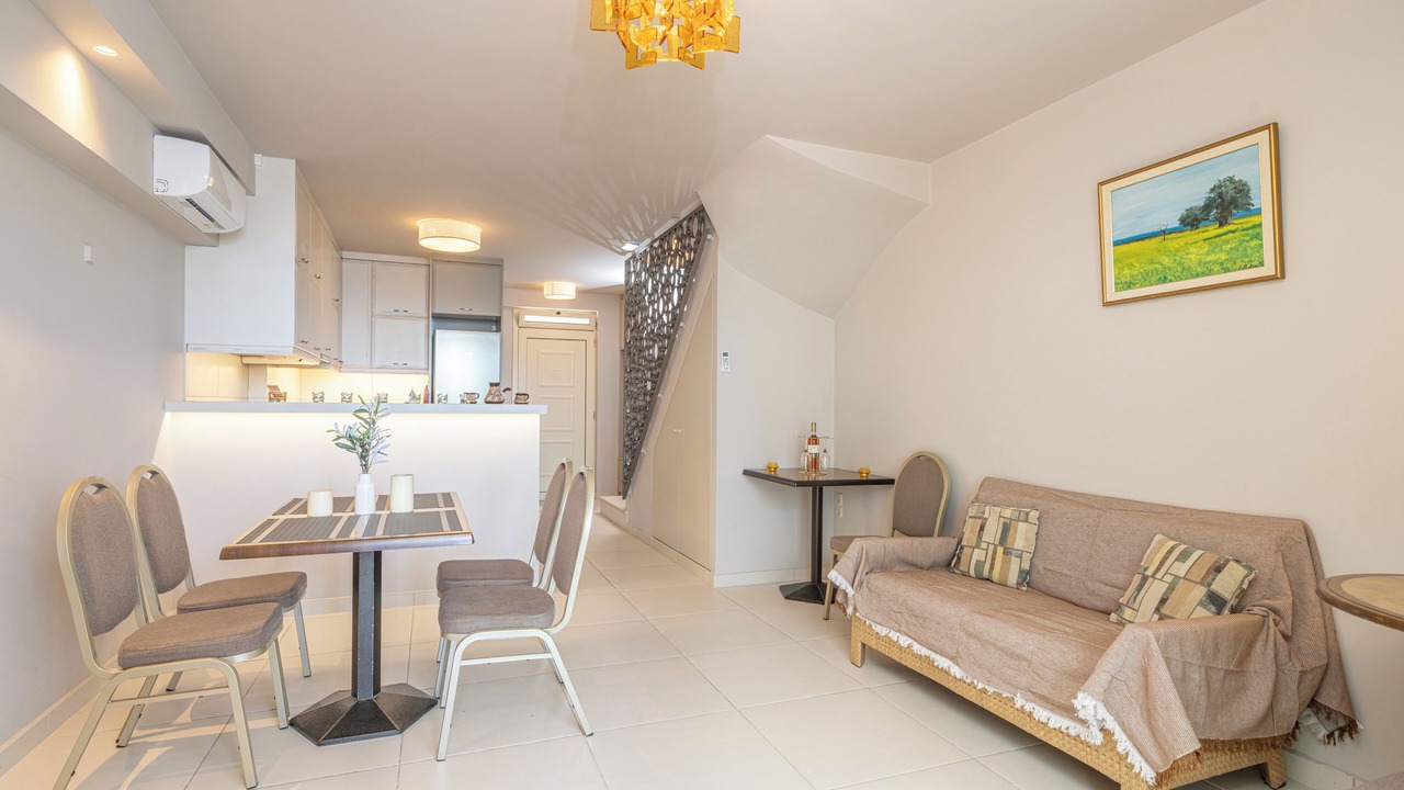 Photo of Livingroom in Poros