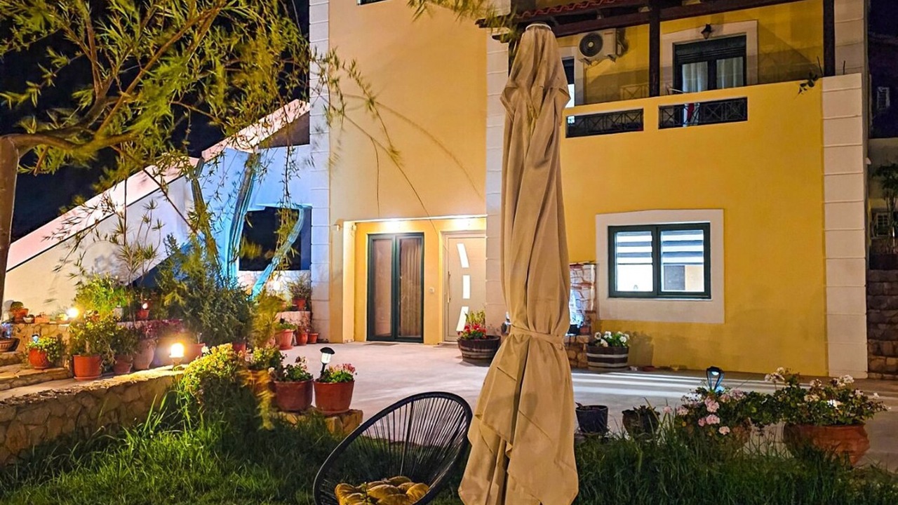 Photo of Outdoor in Sternes