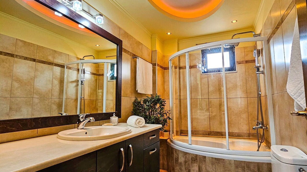 Photo of Bathroom in Sternes