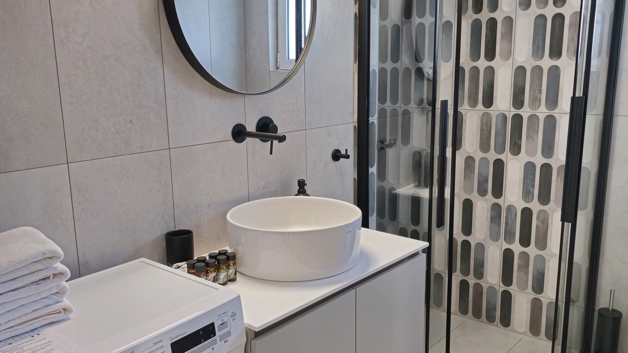 Photo of Bathroom in Petralona