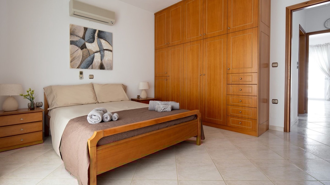 Photo of Bedroom in Makhairoi