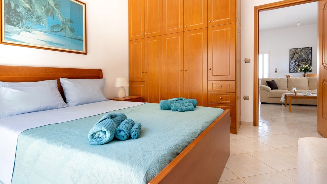 Photo of Bedroom in Makhairoi
