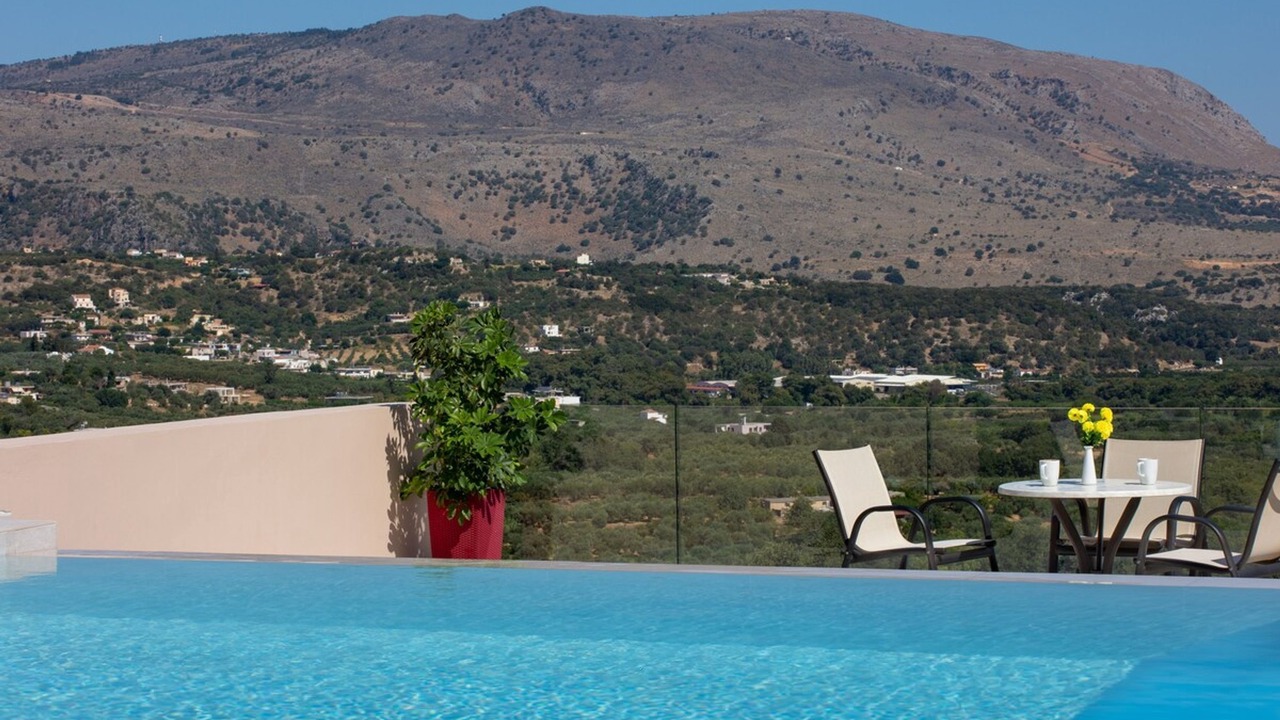 Photo of Outdoor in Makhairoi