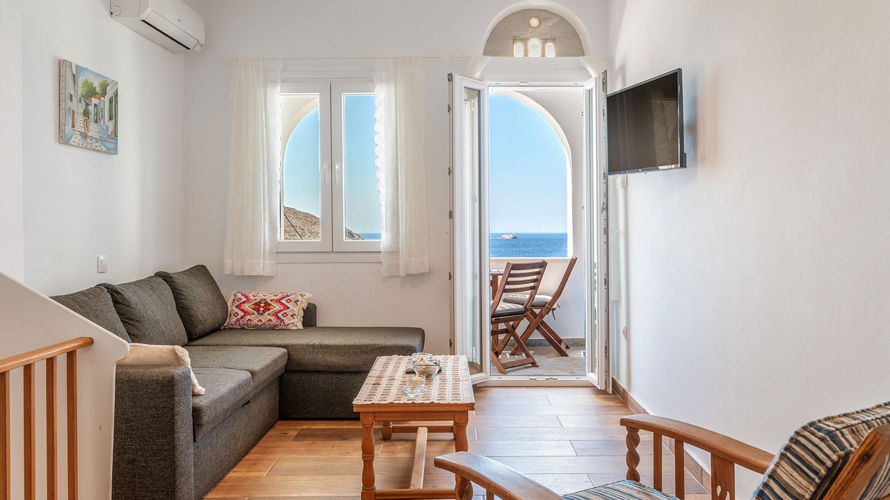 Photo of Livingroom in Exomvourgo