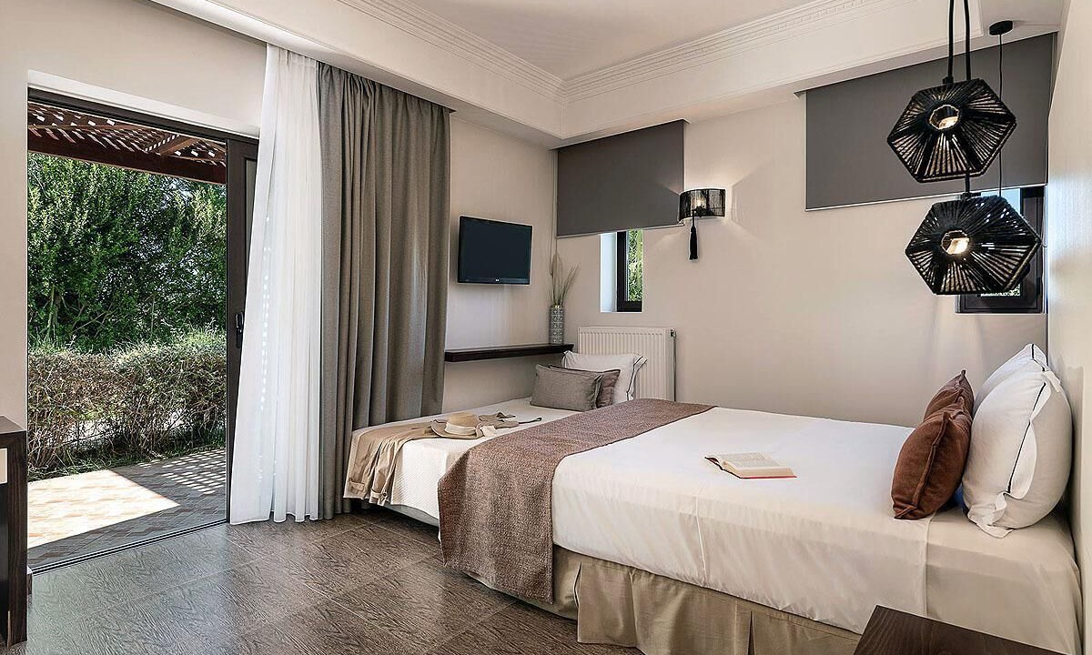 Photo of Bedroom in Platanias Town