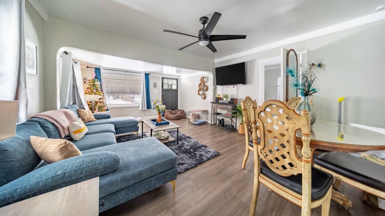 Photo of Bedroom in Woodmere